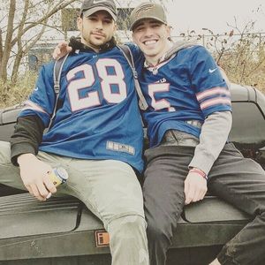 Meet your Posher, Daniel